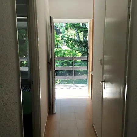 Agi Ii. Appartement *